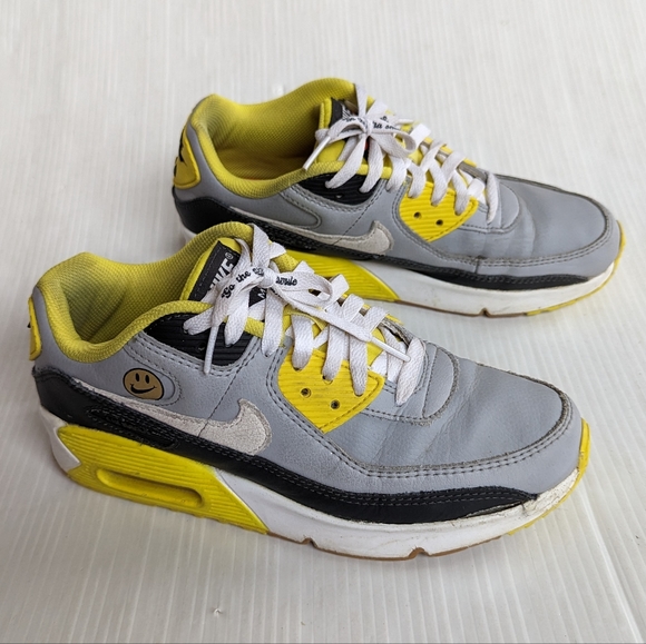 NIKE Air Max 90 LTR go the extra smile colorblock yellow sneakers - Picture 9 of 14